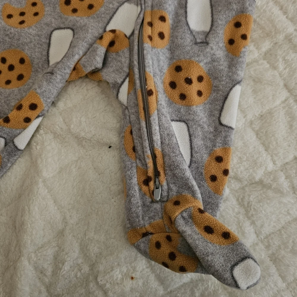 Carter's Gray Cookie and Milk Print Footie